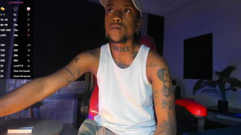 Snapshot of jhonymiller chatting on April 28, 2:27 am jhonymiller online show from April 28, 2:27 am