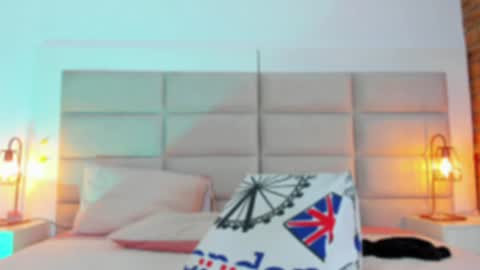 Jhosua Hunt online show from December 3, 6:04 am