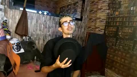 Jhosuamoore  online show from October 30, 1:45 pm