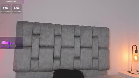 Jhonatan80  online show from February 19, 7:15 am