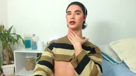 Snapshot of jhuan_cute chatting on June 1, 12:12 am Jhuan Nhez online show from June 1, 12:12 am