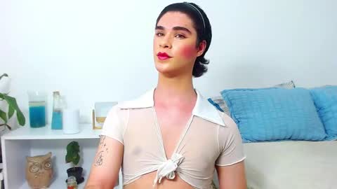 Snapshot of jhuan_cute chatting on June 7, 1:43 am Jhuan Nhez online show from June 7, 1:43 am