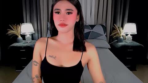 jhuliana_and_charles_room online show from September 12, 2:00 am