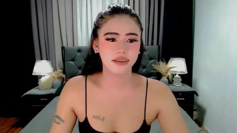 Snapshot of jhulianagrey chatting on April 30, 1:12 am julie online show from April 30, 1:12 am