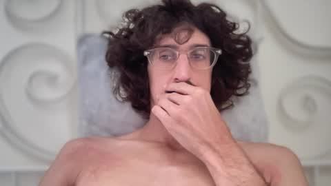 Jigz1986 online show from July 2, 3:17 am