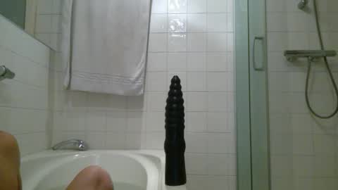 Snapshot of jim57878 chatting on November 2, 6:32 pm jimbax online show from November 2, 6:32 pm