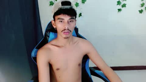 Snapshot of jim_cumxx chatting on September 11, 10:26 am JIMBOY online show from September 11, 10:26 am