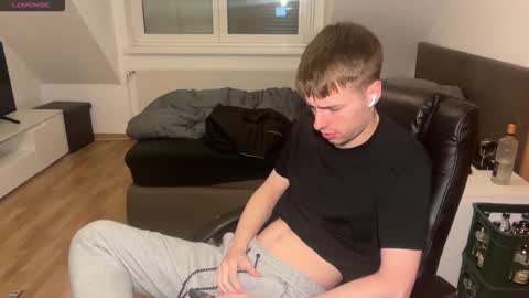 Jimmy online show from April 12, 7:13 am