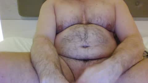 Snapshot of jimbeefbear chatting on February 8, 8:21 pm Jim online show from February 8, 8:21 pm