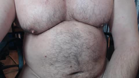 Snapshot of jimbeefbear chatting on October 1, 7:31 pm Jim online show from October 1, 7:31 pm