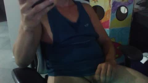 Snapshot of jimbo3086 chatting on June 15, 8:44 pm jimbo3086 online show from June 15, 8:44 pm