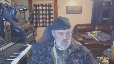 Snapshot of jimdachin420 chatting on February 13, 1:40 am jimmy mac online show from February 13, 1:40 am