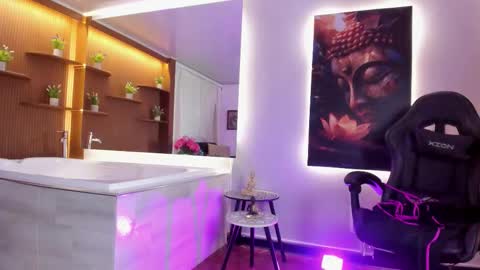 Snapshot of jimena_adams_ chatting on February 12, 7:20 pm Jimena Adams online show from February 12, 7:20 pm