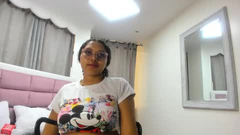 Jimena  online show from October 1, 3:07 pm