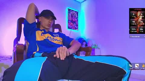 Jimm  Independent Model  online show from April 7, 7:58 pm