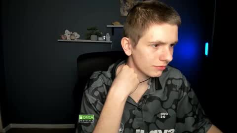 Snapshot of jimmie_hot chatting on January 31, 12:29 pm your dream online show from January 31, 12:29 pm