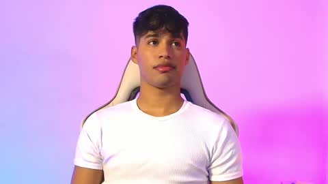 Jimmy Leeh online show from March 26, 5:02 am