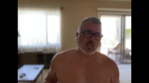 Dad of Three online show from May 6, 7:08 pm