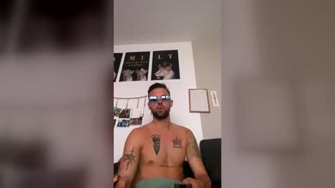 Snapshot of jimmychispazo1948 chatting on July 8, 8:57 pm jimmychispazo1948 online show from July 8, 8:57 pm