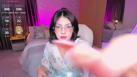 Jin Harrison    online show from October 25, 10:56 am