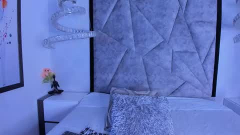    Indigo  online show from November 21, 11:42 am