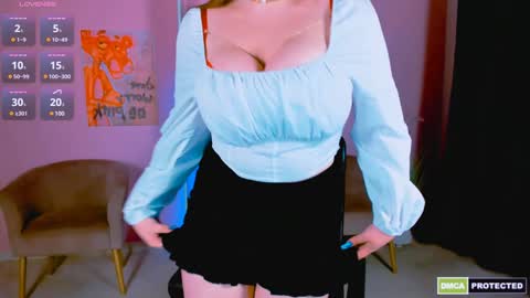 Snapshot of jinny_meow chatting on December 4, 8:18 pm JInny  PVT IS OPEN  online show from December 4, 8:18 pm