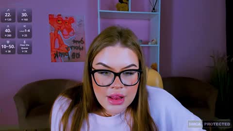 Snapshot of jinny_meow chatting on December 19, 9:40 am JInny  PVT IS OPEN  online show from December 19, 9:40 am