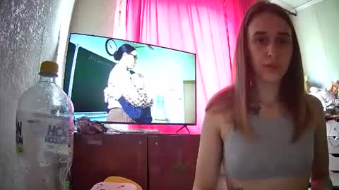 JinsaLover online show from May 12, 10:01 am