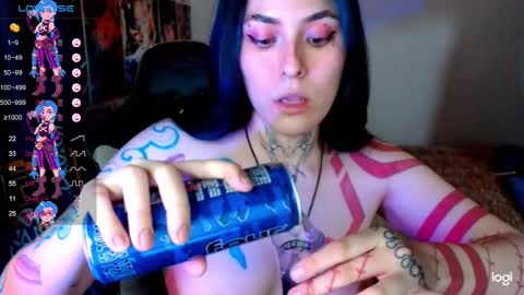 Snapshot of jinx_25 chatting on December 15, 7:46 am  Jinx  online show from December 15, 7:46 am
