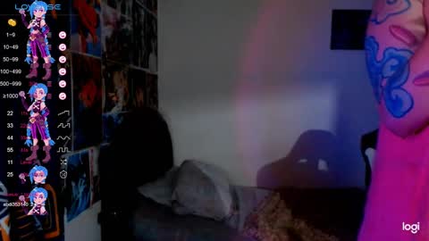 Snapshot of jinx_25 chatting on December 22, 7:33 am  Jinx  online show from December 22, 7:33 am