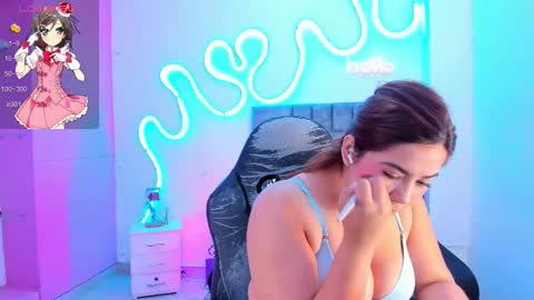 Snapshot of jisoo__ chatting on November 3, 1:12 pm kim online show from November 3, 1:12 pm