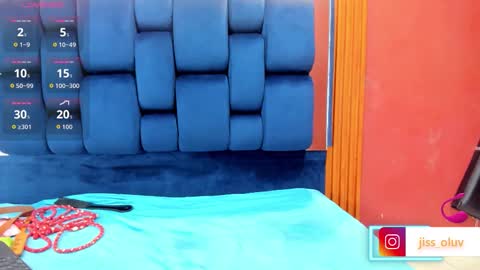 jisooluv online show from March 11, 8:26 pm