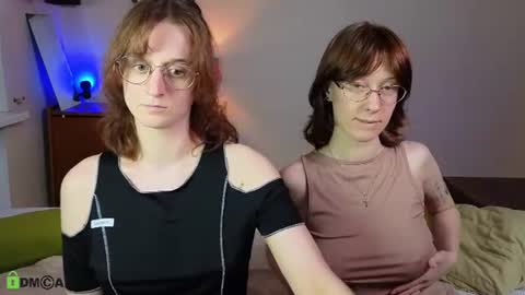 Snapshot of jitoon_exe chatting on July 18, 12:48 am Hey Guys We are Julia ginger Tina brunette online show from July 18, 12:48 am