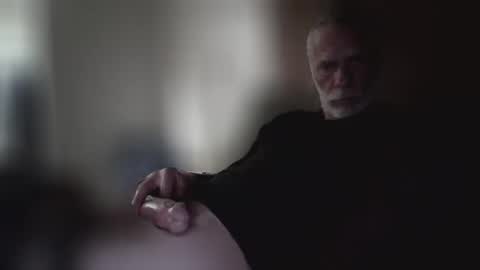 jizzmitten5 online show from December 22, 6:21 am