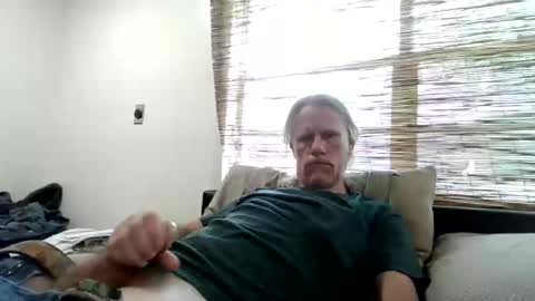 Snapshot of jizzmitten5 chatting on June 11, 4:05 pm jizzmitten5 online show from June 11, 4:05 pm