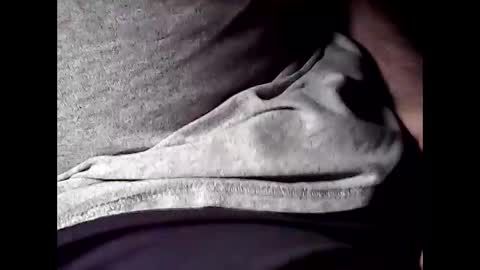 Snapshot of jj350ss chatting on December 15, 10:50 am jj350ss online show from December 15, 10:50 am