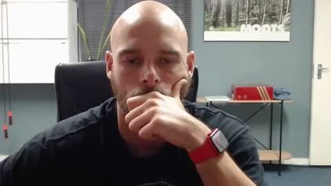 JamesJan van Rebel online show from December 6, 1:22 pm