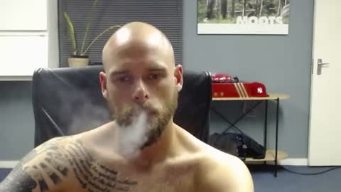 JamesJan van Rebel online show from January 28, 5:46 pm