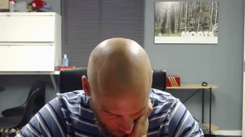 JamesJan van Rebel online show from February 14, 4:47 am