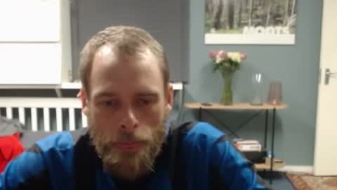 JamesJan van Rebel online show from October 11, 3:50 am