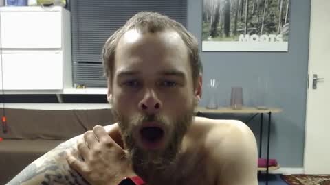 JamesJan van Rebel online show from November 4, 2:43 am