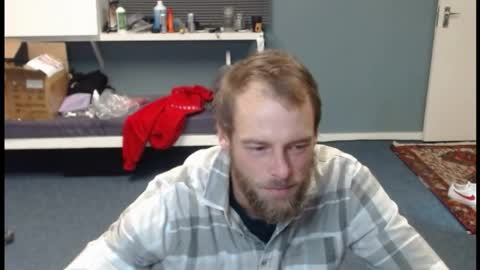 JamesJan van Rebel online show from May 1, 2:16 am