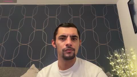 Snapshot of jjaysond chatting on November 17, 10:48 pm Jayson D online show from November 17, 10:48 pm