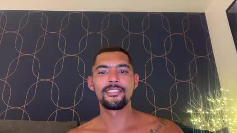Snapshot of jjaysond chatting on August 5, 1:08 am Jayson D online show from August 5, 1:08 am
