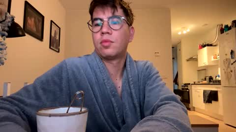 jjd8 online show from October 27, 7:01 am