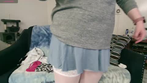 Snapshot of jjjust4fun1985 chatting on February 16, 12:52 am Nicole Allen online show from February 16, 12:52 am