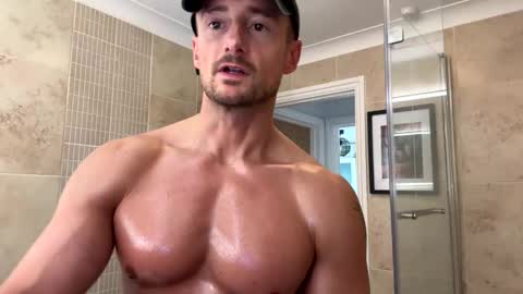 Snapshot of jkeeley792 chatting on October 12, 9:52 am JK online show from October 12, 9:52 am