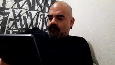 jkore online show from January 11, 7:05 pm