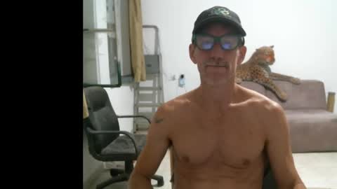 jlmbud online show from November 22, 7:13 pm