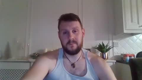 Snapshot of jmakk99 chatting on December 11, 11:00 pm jmakk99 online show from December 11, 11:00 pm